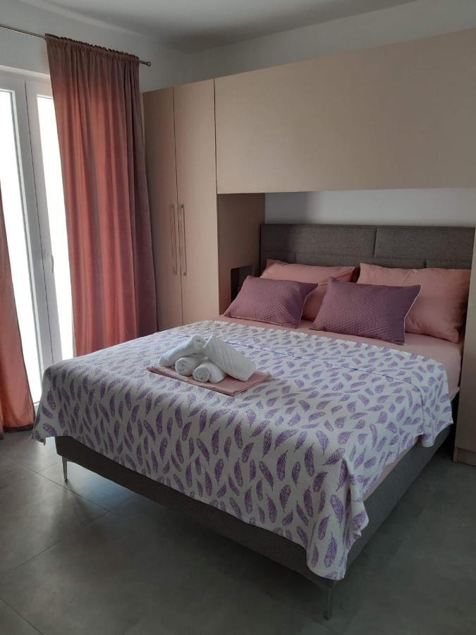 Mia & Ante Apartman Appartement Tučepi Buitenkant foto