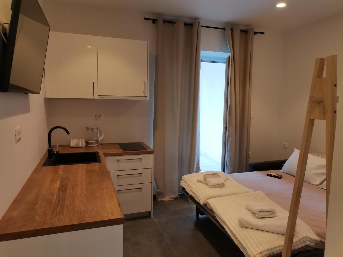 Mia & Ante Apartman Appartement Tučepi Buitenkant foto