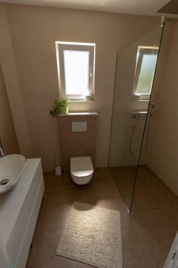 Mia & Ante Apartman Appartement Tučepi Buitenkant foto